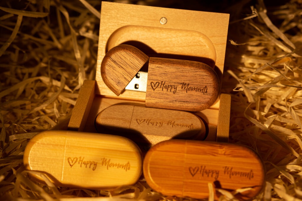 USB flash drive wood in a box. with laser engraving "happy moments". set for the photographer, presentable set of photos, luxury